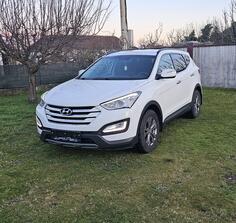 Hyundai - Santa Fe - 4WD