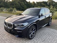 BMW - X5 - 30d xDrive M paket