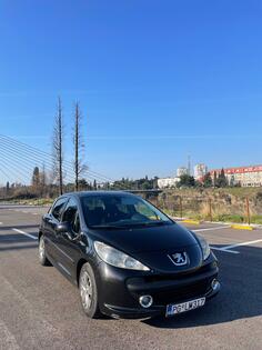 Peugeot - 207 - 1,6 HDI