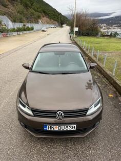 Volkswagen - Jetta - 2.0 TDI