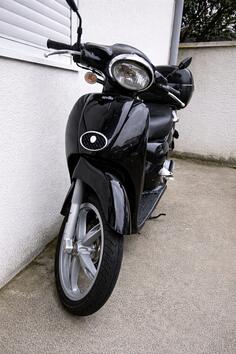 Aprilia - Scarabeo 50 2t