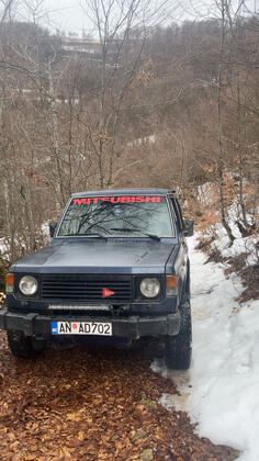 Mitsubishi - Pajero - 2,5
