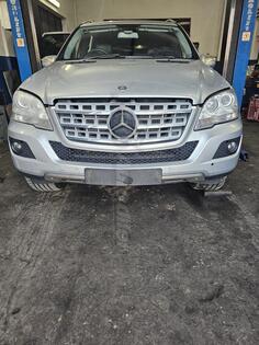 U djelovima Mercedes Benz - ML 350 W164