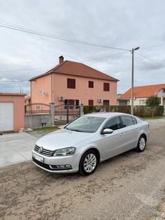 Volkswagen - Passat - 2.0 TDI BLUEMOTION