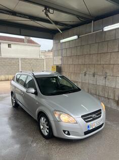 Kia - Cee`d Sportwagoon - 2.0 crdi