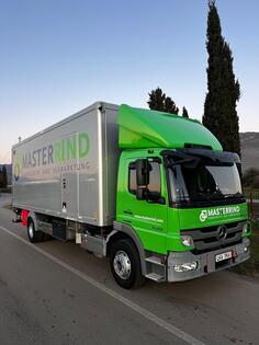 Mercedes Benz - 1524