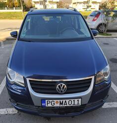 Volkswagen - Touran - 2.0 TDI