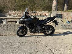 Kawasaki - versys 650