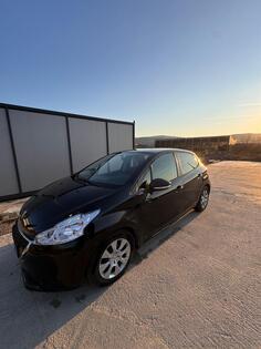 Peugeot - 208 - 1.6 HDI
