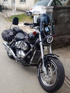Suzuki - vz800
