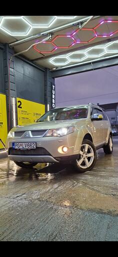 Mitsubishi - Outlander - 2.0 Di-D