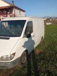 Mercedes Benz - Sprinter 208