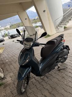 Piaggio - bevely 300