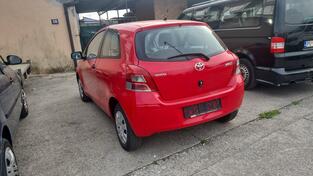 Toyota - Yaris - 1.0