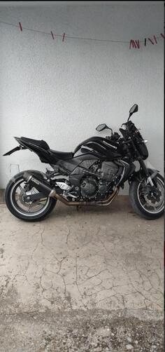 Kawasaki - Z750