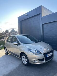 Renault - Scenic - 1.5 dci