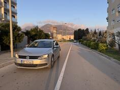 Volkswagen - Jetta - 1.6 tdi