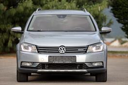 Volkswagen - Passat Alltrack - 2.0 tdi