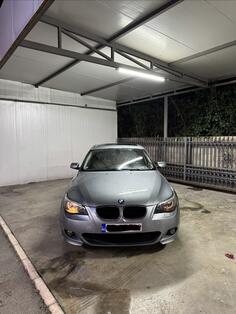 BMW - 525