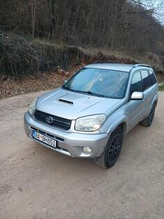 Toyota - RAV 4 - 2.0