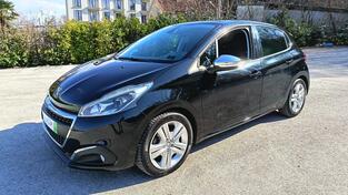 Peugeot - 208 - Automatik-1.2-Allure-12/2019