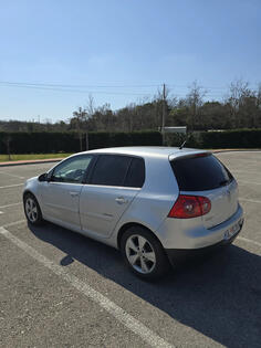 Volkswagen - Golf 5 - 1.9 TDI