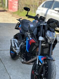 BMW - F900R