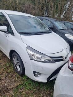 U djelovima Toyota - Verso 1.6 d4d