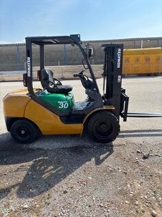 Komatsu -  FD30T 16R