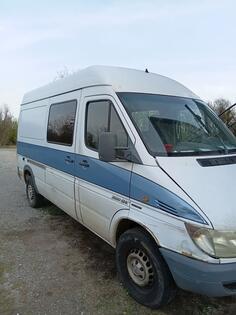 Mercedes Benz - sprinter 2700