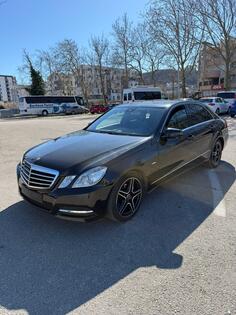 Mercedes Benz - E 220 - 220