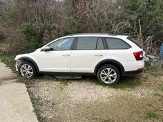 Škoda - Octavia - Scout