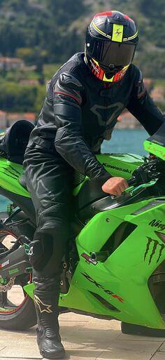 Macna dvodijelno kozno odijelo