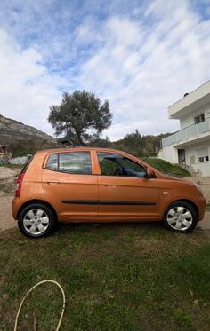 Kia - Picanto
