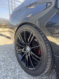 Fabričke felne i Univerzalne gume