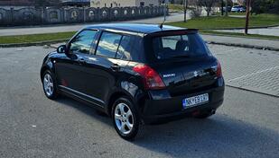 Suzuki - Swift - 1.3 b 4x4