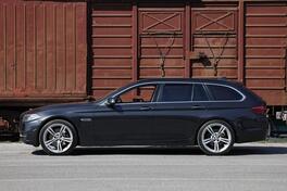 BMW - 525 - 525