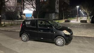 Daihatsu - Sirion - 1.0