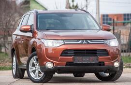 Mitsubishi - Outlander - 2.2d,4×4,Automatik,7 siceva