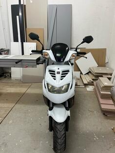 Explorer - spin 50cc