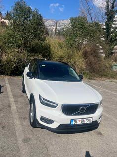Volvo - XC 40