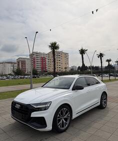 Audi - Q8 - 3x s-line
