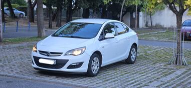 Opel - Astra - 1.6 CDTI