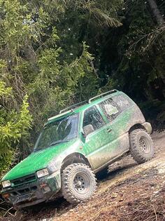 Nissan - Terrano II - 2.7