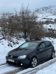 Volkswagen - Golf 5 - 2.0