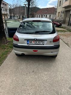 Peugeot - 206 - 1.1