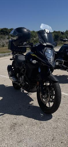 Suzuki - V strom 650