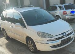 Peugeot - 807 - 2.0 HDI