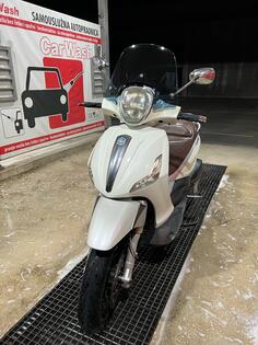 Piaggio - beverly 300