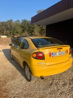 Renault - Megane - 2.0